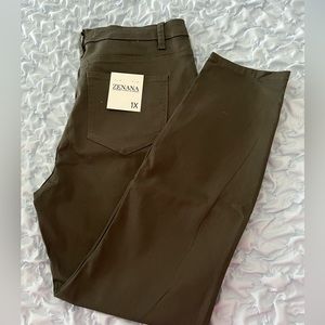 Zenana Straight Leg Jeans 💚